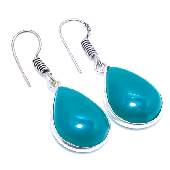 STERLING SILVER GREEN ONYX GEMSTONE EARRINGS - Picture 1 of 1